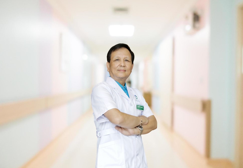 Bác sĩ chẩn đoán hình ảnh và phục hồi chức năng - Nguyễn Văn Đáng