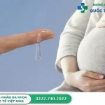 Giải đáp: “Phụ nữ đang có thai ra khí hư nhiều có sao không?”
