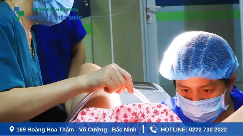 Chuyên môn từ bác sĩ thực hiện