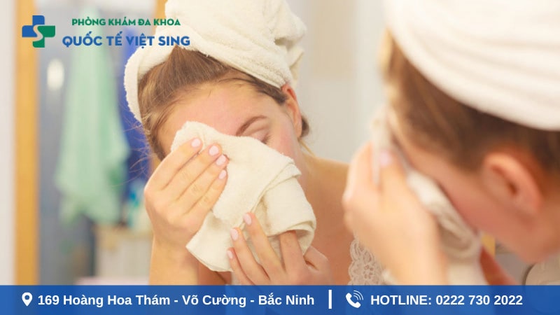 Lây qua tiếp xúc gián tiếp