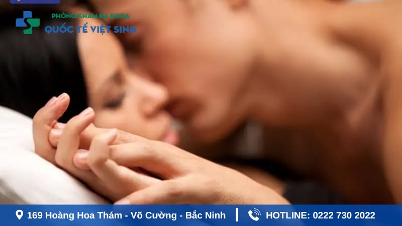 Các yếu tố ảnh hưởng đến thời gian ủ bệnh sùi mào gà