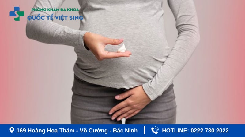 Viêm phụ khoa trong thai kỳ, nếu không được phát hiện và điều trị kịp thời, có thể ảnh hưởng đến sức khỏe của cả mẹ và thai nhi.