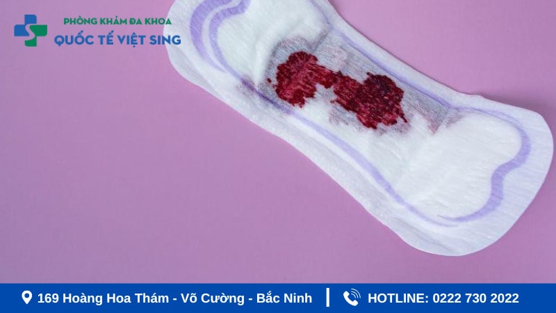 Ra khí hư màu nâu sau kỳ kinh có nguy hiểm không?