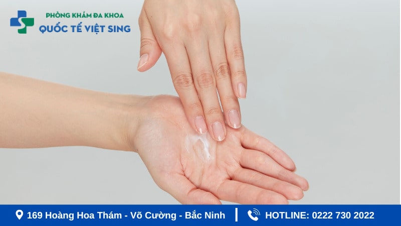 Khí hư ra nhiều loãng như nước dấu hiệu bệnh lý gì ?